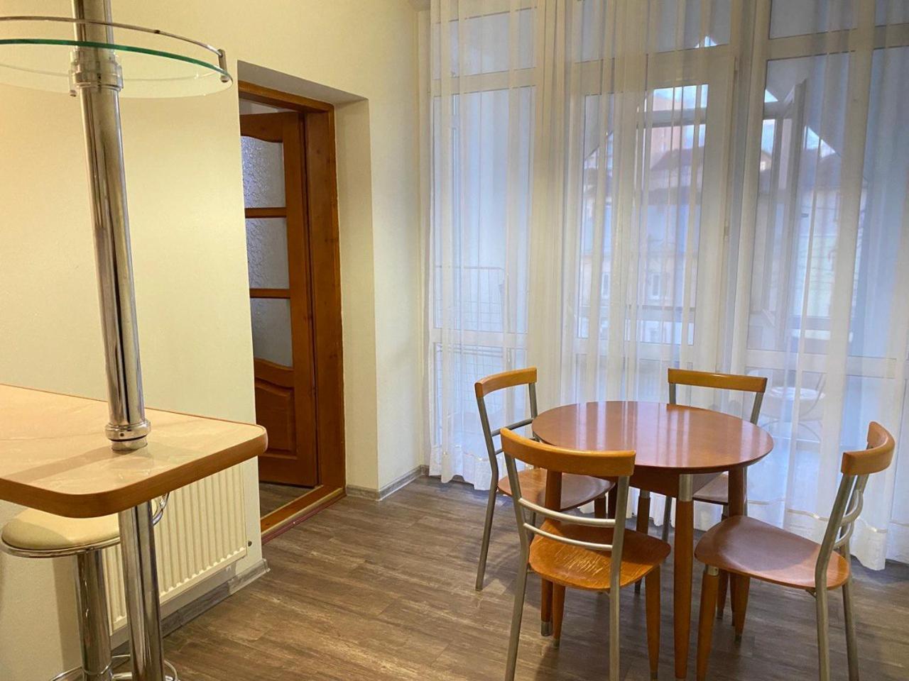 Hotel Europa Truskavec' Esterno foto